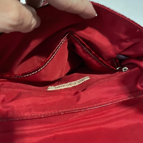 U.S. POLO ASSN. RED CROC PATENT LEATHER CROSSBODY BAG - Picture 11 of 15